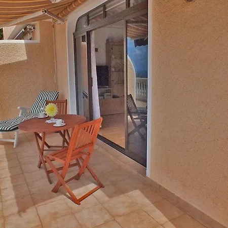 Ferienwohnung Mit Meerblick - F105 - #59024 *