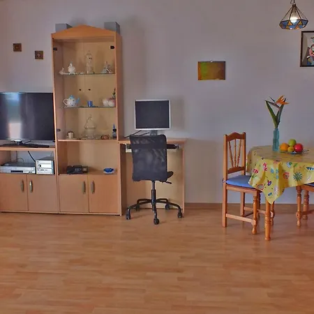 Ferienwohnung Mit Meerblick - F105 - #59024 *